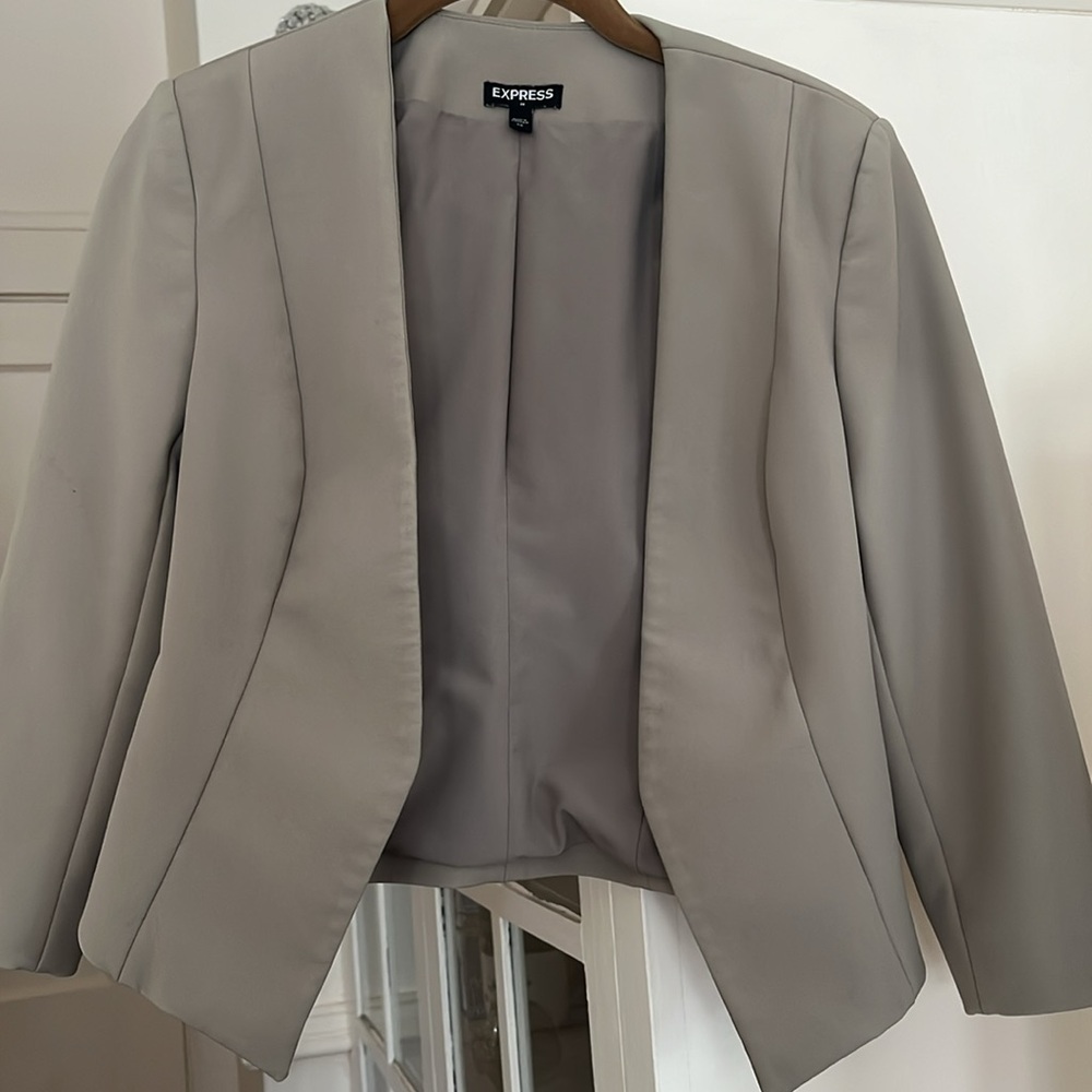Express Blazer - Picture 3 of 5